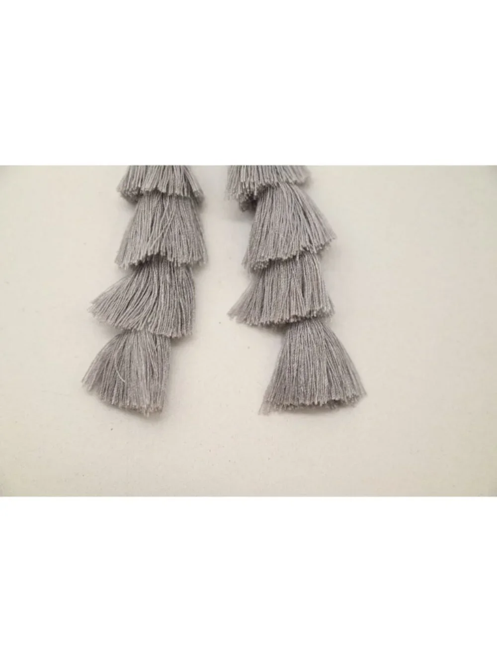 NWOT Unbranded 4 Tier Tassel Earrings Gray Dangle Drop Boho Statement Jewelry